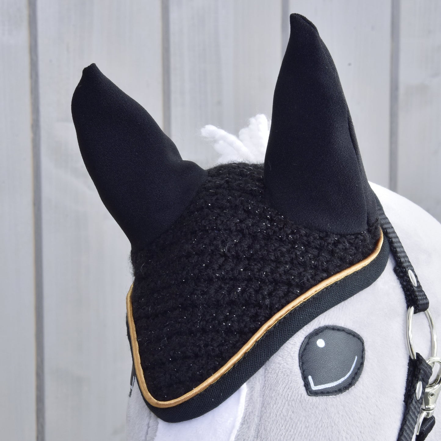 Bonnet d’oreilles au crochet Noir Or