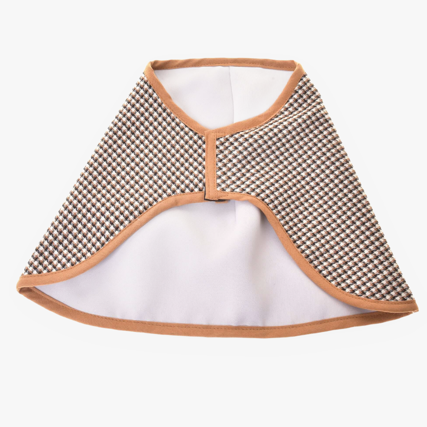 The Blanket english brown plaid double-sided by Hobby Horse LarDen is a small, triangular cape with a geometric brown, black, and white pattern, light brown trim, front closure, and a white inner lining.