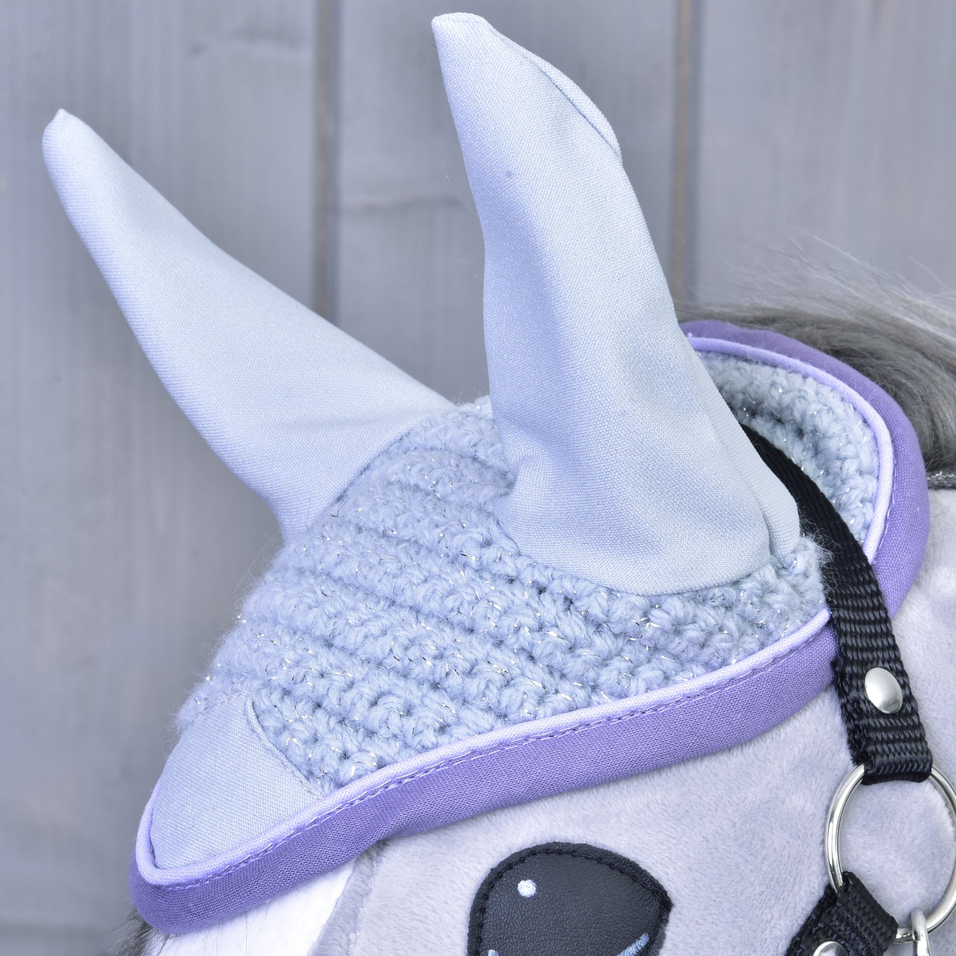 Ear bonnet crocheted candy