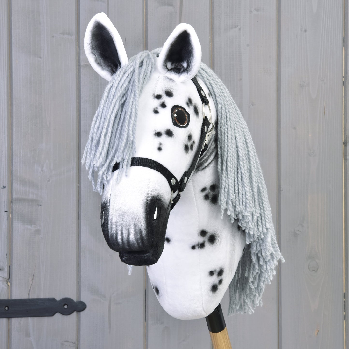 Hobby Horse Chantal avec licol noir