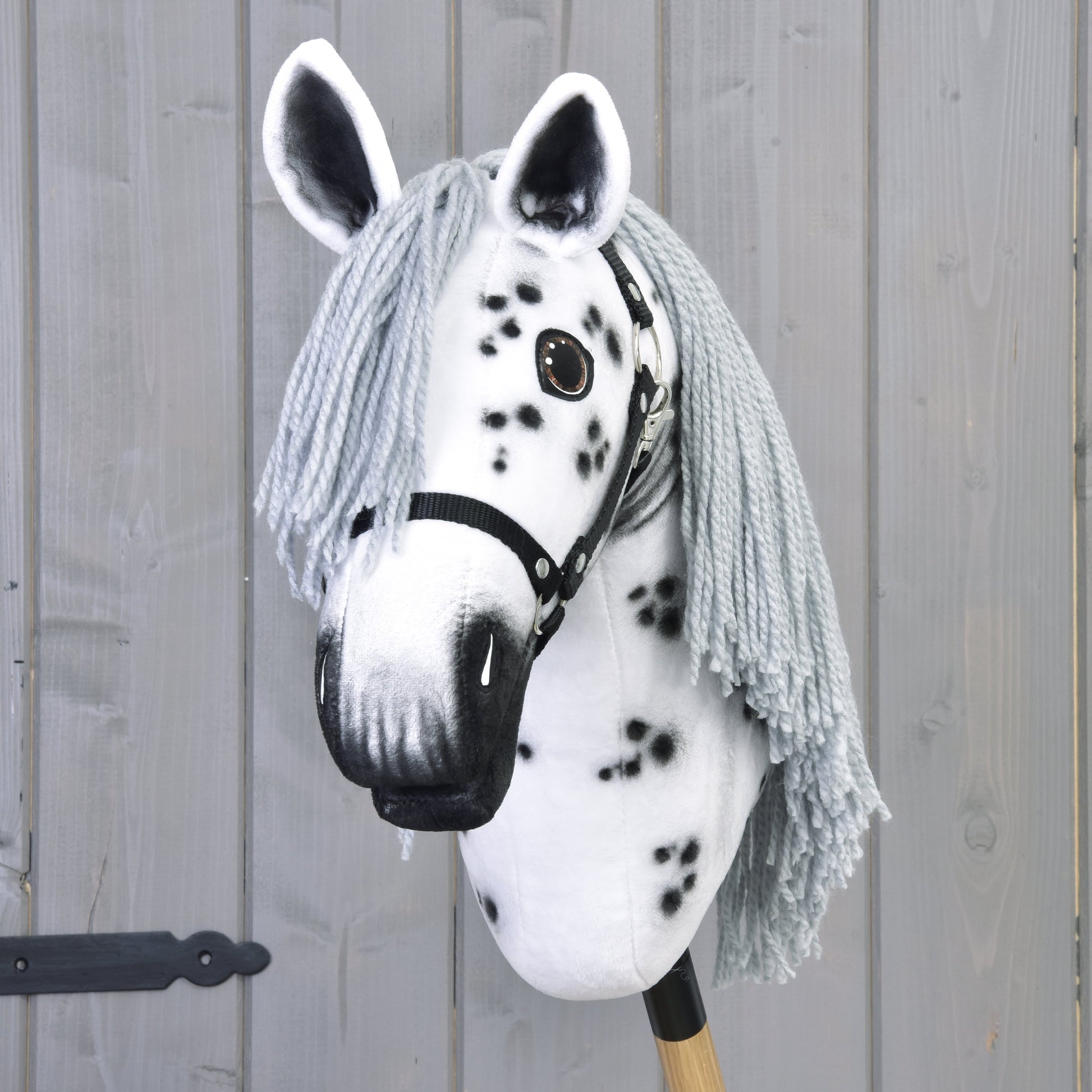 Hobby Horse Chantal avec licol noir