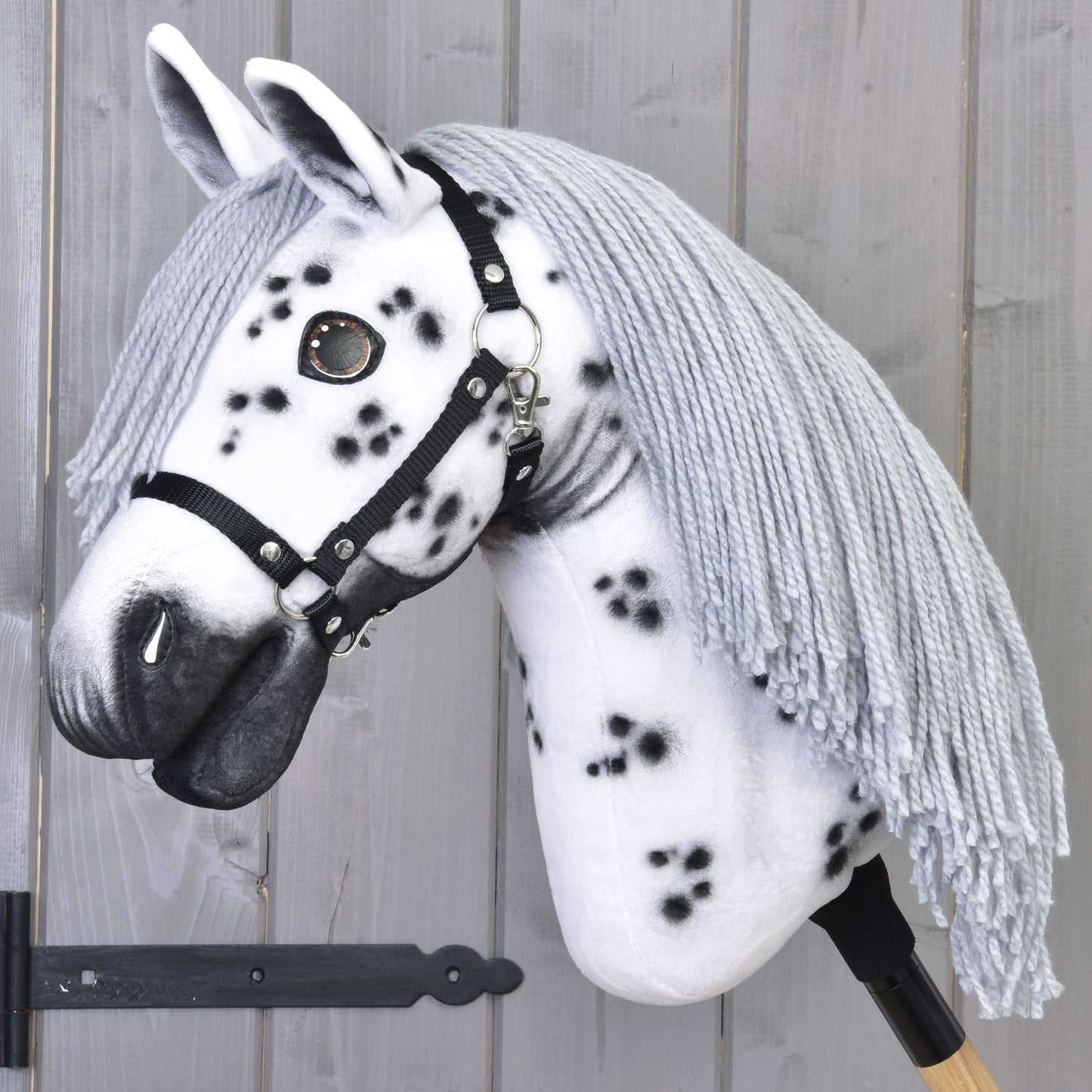 Hobby Horse Chantal avec licol noir