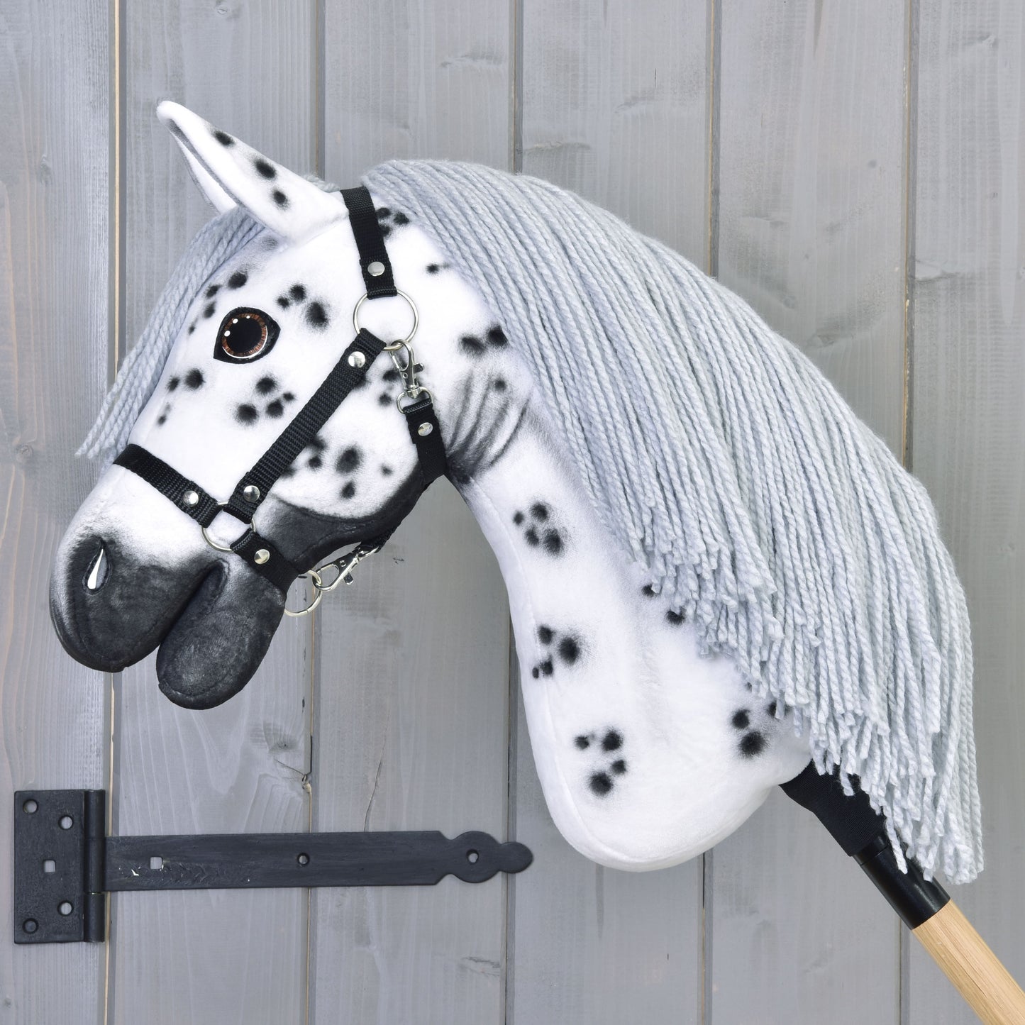 Hobby Horse Chantal avec licol noir