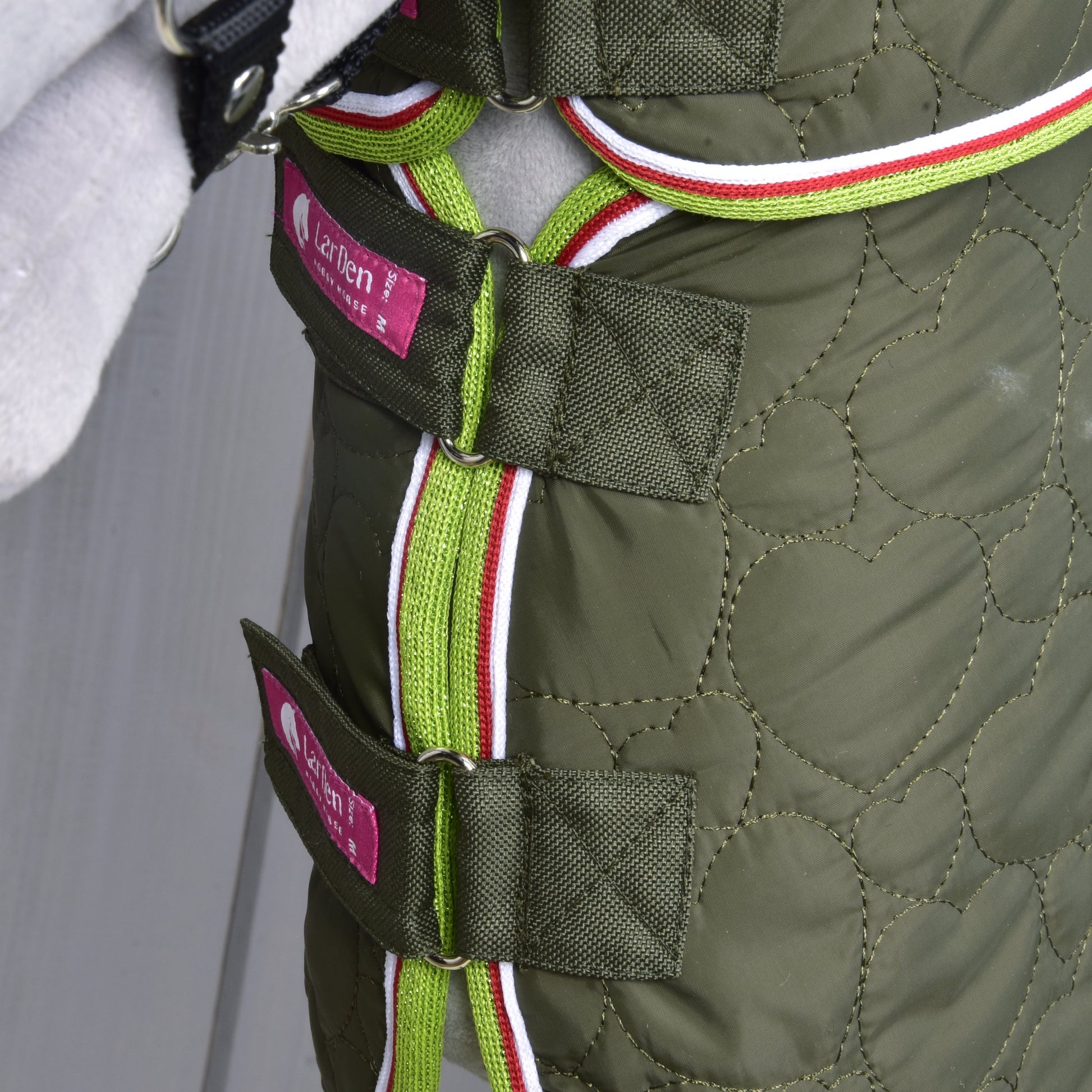 Blanket with removable neck cover Rubby