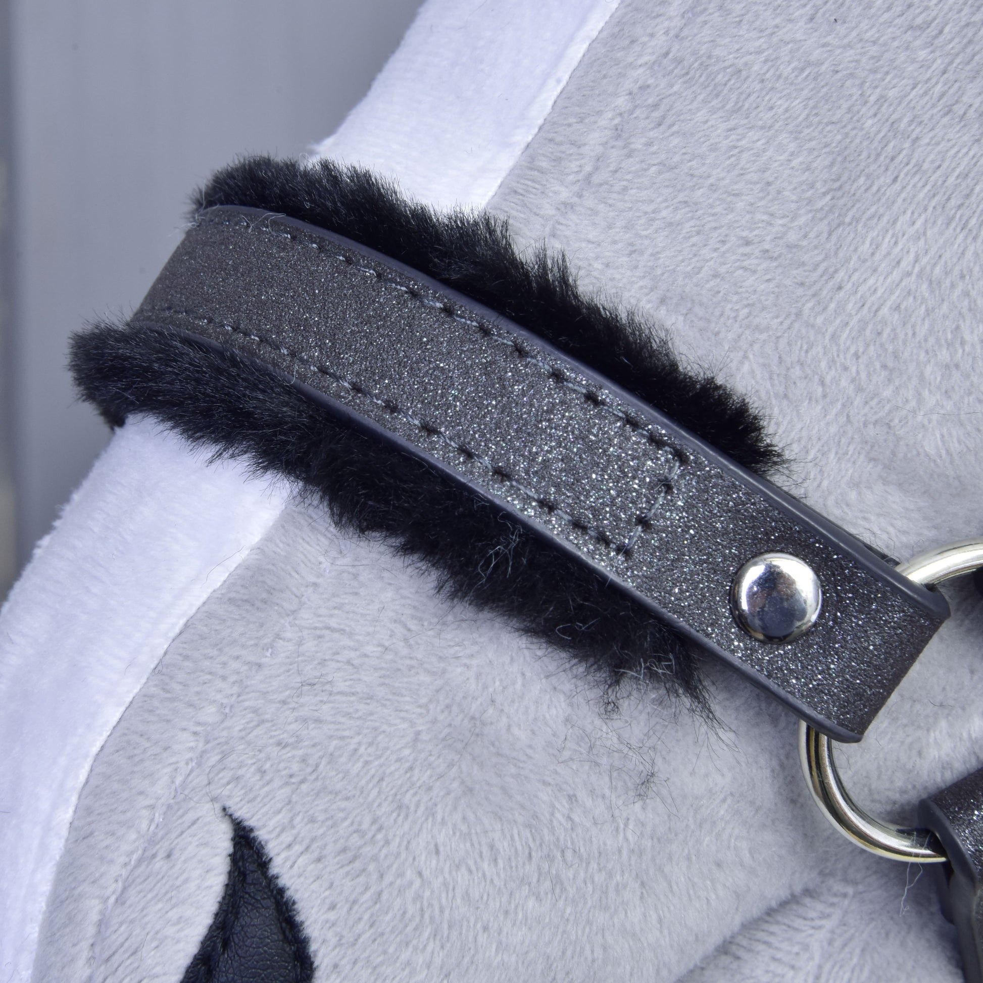 Halter with  fur - leatherette Graphite Full