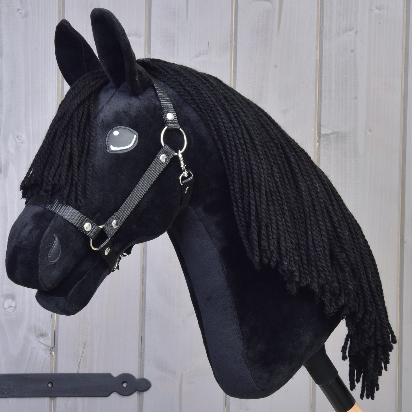 Hobby Horse Mahal avec licol noir