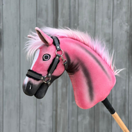 Hobby Horse LarDen Pinkie avec un licol pailleté