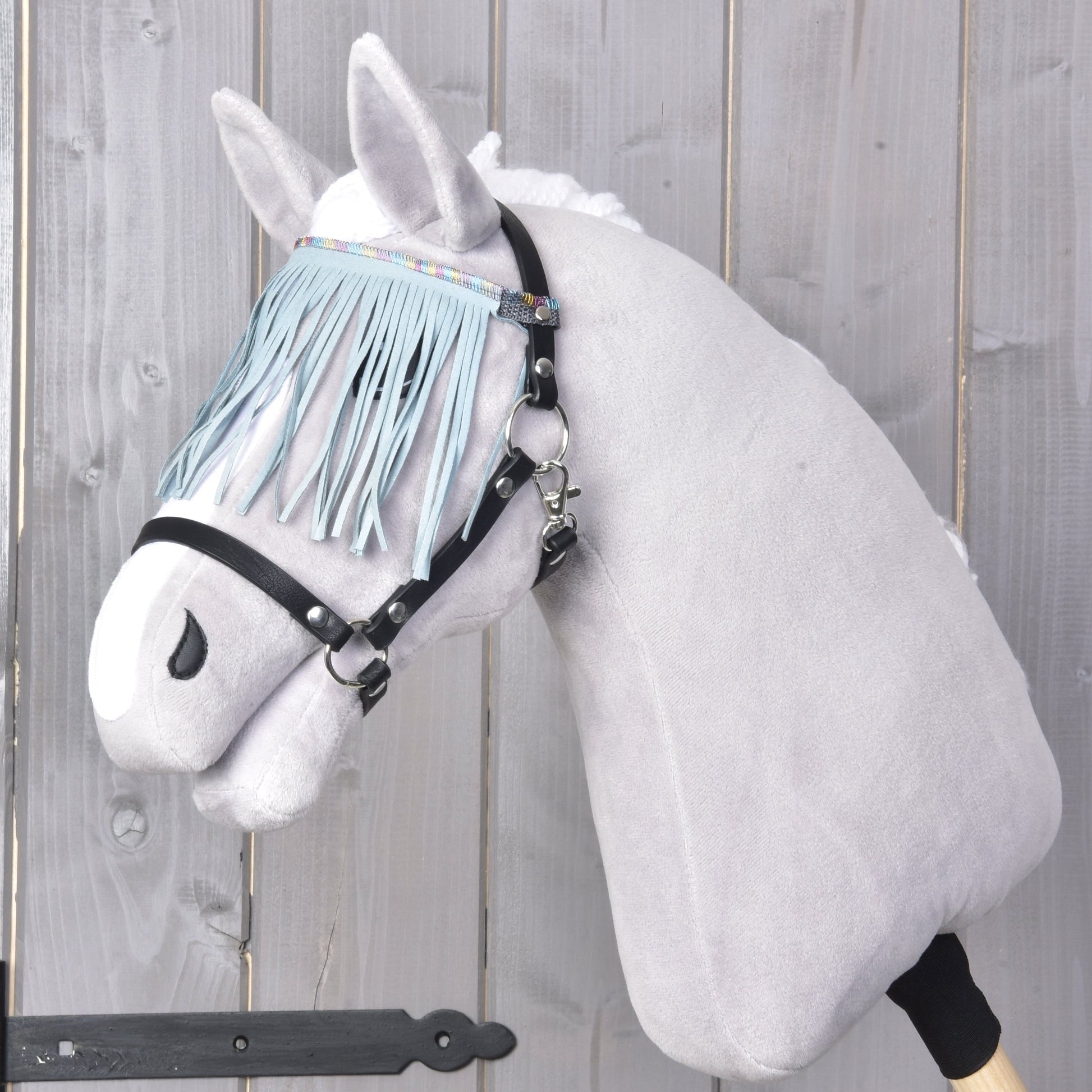 Licol noir avec franges turquoise clair